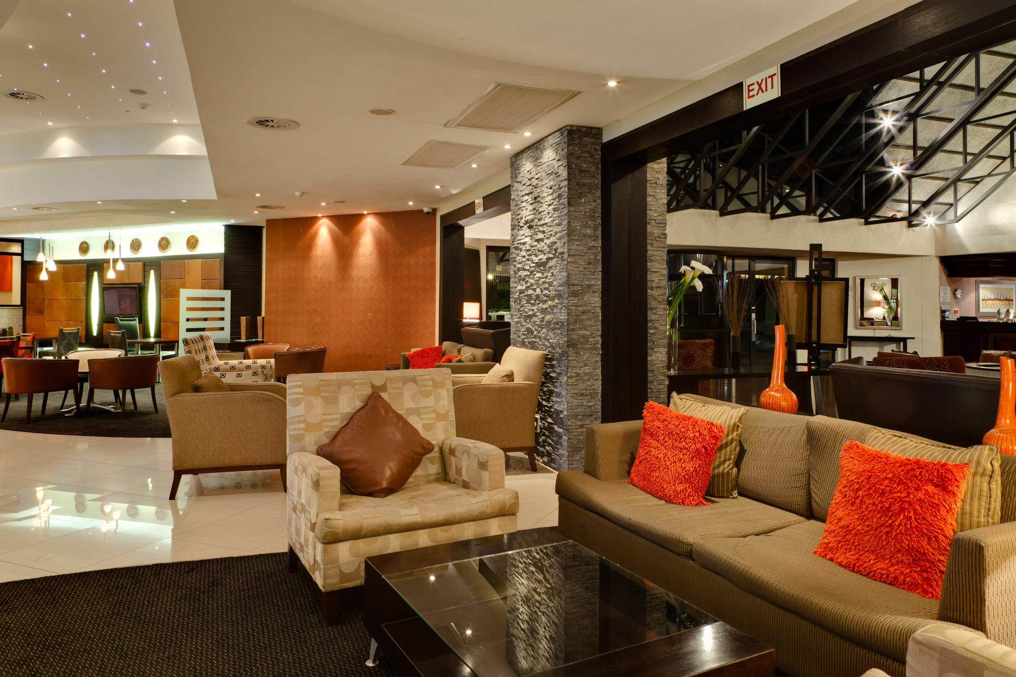 Protea Hotel By Marriott Midrand Extérieur photo
