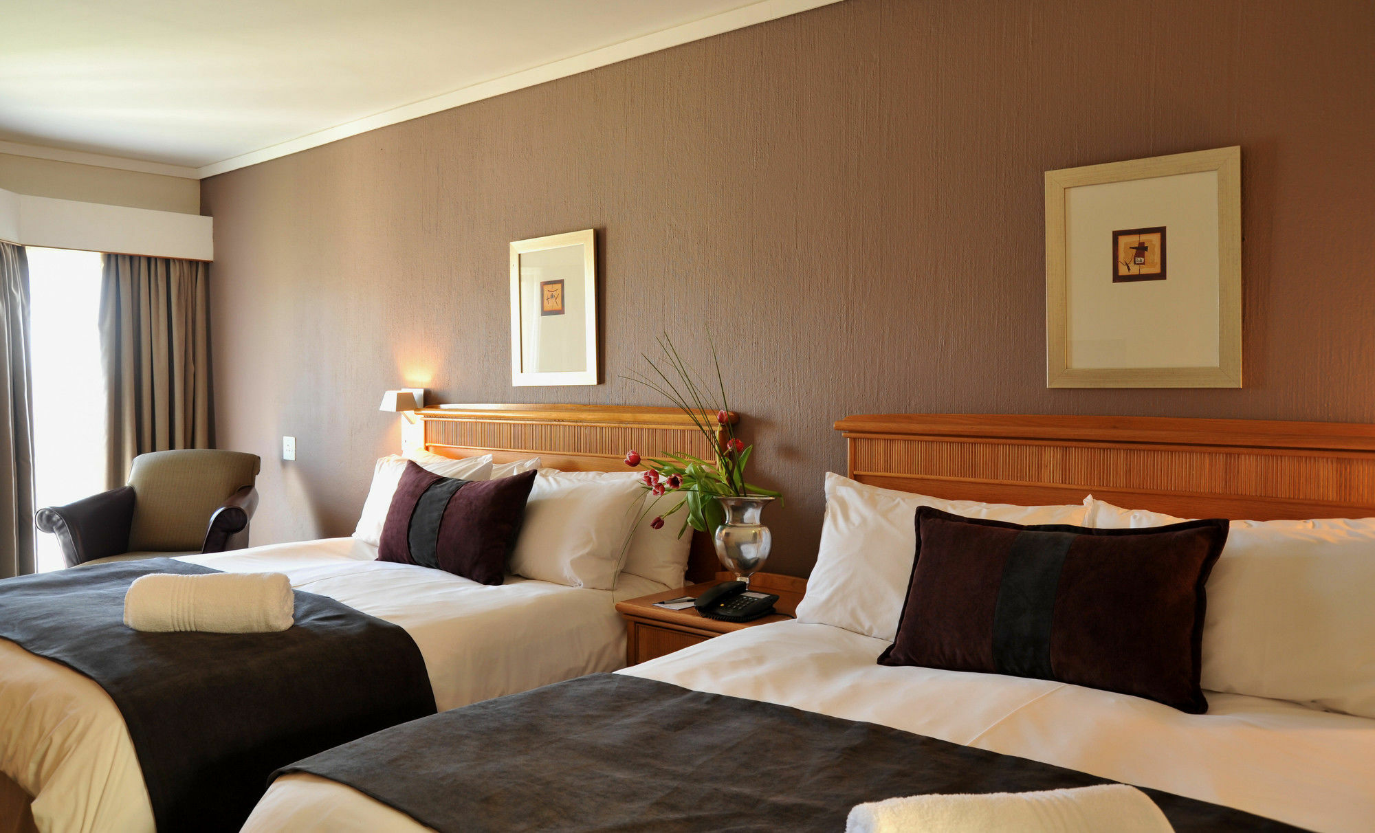 Protea Hotel By Marriott Midrand Extérieur photo